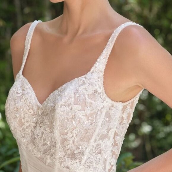 New Off White Nude Wedding Tulle Gown w/ Side Hip Bow & Floral Lace CD WL068 - Picture 5 of 13